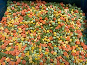 Vegetales Mixtos Congelados Recién Cosechados, Mezcla de 3 Tipos: Maíz, Zanahorias y Guisantes, Alta Calidad, Agricultura Vietnamita - Product Image 4