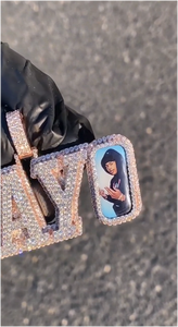 Pendentif Lettre Personnalisé Lourd CONCEPTION Plaqué Or Rose avec Diamant Moissanite – Bijou Personnalisé pour Hommes et Femmes - Product Image 4