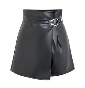 AL SWANS Jupe-short taille haute en similicuir noir avec ceinture et boucle argentée style moto pour femme, délavé - Product Image 1