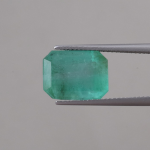 Émeraude naturelle certifiée IGI, vert émeraude, 6,92 carats, taille octogonale, 13x10mm, taillée à la main, polie à la cire/huile, légère et fine pour - Product Image 1