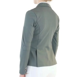 Vestes d'équitation pour femmes personnalisables les plus vendues, manteaux de saut d'obstacles élégants et confortables pour femmes - Product Image 2