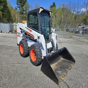 Chargeuse compacte sur pneus Bobcat S510, engin de construction haute performance et robuste, prix avantageux. - Product Image 1