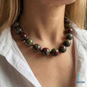 Collier de perles en quartz rose pour femme Curio Craft, bijoux élégants en résine - Product Image 6