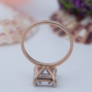 Nuevo Anillo de Plata 925 con Diamante Simulado Rectangular de Corte Esmeralda de Lujo, Biselado, Plano, 8*10, Joyería de Alto Contenido de Carbono - Product Image 5