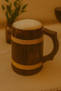 Jarra de Cerveza Hecha a Mano de Madera de Sheesham con Detalle de Cuerda: Decoración Rústica para Bar - Product Image 6