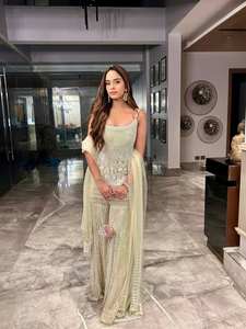 Traje de palazzo de diseño exclusivo para mujer con top de red suave y pesado y trabajo completo de lentejuelas chinas - Product Image 4