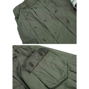 Kilt Escocés Utilitario para Hombre - Kilt Híbrido Irlandés Táctico Plisado de 23 Pulgadas de Largo con Bolsillos - Product Image 5