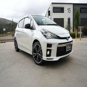 Toyota Vitz Usado y Nuevo en Venta, Buen Estado, Entrega Rápida, Disponible en Stock, Venta al Por Mayor Disponible Hoy - Product Image 1
