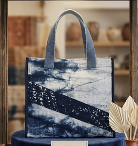 Sac fourre-tout en toile indigo tie-dye pour femmes/unisexe, sac de shopping en coton batik naturel écologique, sac de plage en tissu imprimé personnalisé - Product Image 6