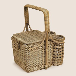 Wooden <b>baskets</b> <b>for</b> picnics wholesale supplies low cost hand-made rattan picnic <b>hamper</b> <b>basket</b> - Product Image 1