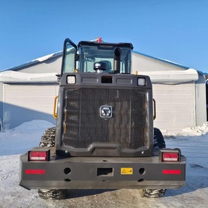 Cargadora de Ruedas Delantera Sealed Comfort Cabin XC935 con Motor Diésel, 3 Toneladas, 4x4, Resistente al Frío, para Áreas Nevadas, Carga de Materiales Agrícolas - Product Image 6
