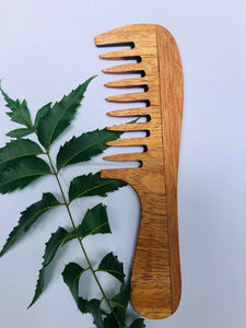 Peine de pelo de madera de Neem respetuoso con el medio ambiente para promoción de salón de casa y uso de viaje de proveedor indio a precio de exportación - Product Image 6
