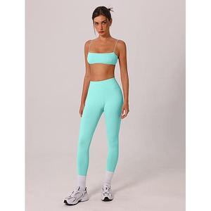 Conjunto de Yoga sin Mangas para Mujer con Sujetador Deportivo con Relleno, Leggings de Cintura Alta de Secado Rápido, Ajuste Ceñido, Ropa Deportiva de Nailon y Spandex - Product Image 3