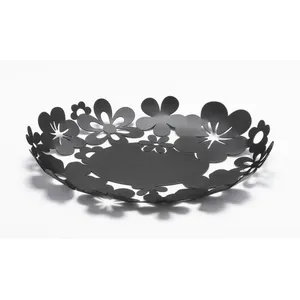 Plateau de service décoratif en métal noir avec motif floral découpé pour table basse, repas et décoration intérieure - Product Image 1