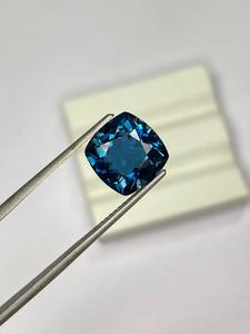 Magnífica Piedra Preciosa de Topacio Azul de Londres Natural, Corte Facetado de 10 mm, Piedra Semipreciosa en Forma de Cojín, Suministro a Granel, Regalo para Ella - Product Image 3