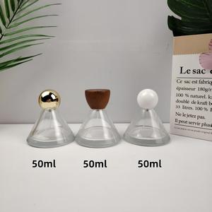 50ml Luxury Glass <b>Refillable</b> Square Shaped Empty Premium <b>Perfume</b> <b>Bottle</b> with Screw Cap - Product Image 5