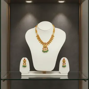 Pendentif en forme de larme avec pierres rouges et vertes, collier Kundan plaqué or avec chaîne de perles, bijoux de mariée traditionnels indiens - Product Image 3