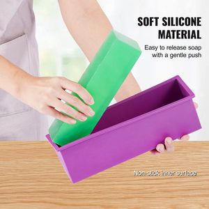 Kit per adulti fai da te per fare il sapone in bambù scatola da taglio in Silicone stampo in acciaio inossidabile frese ondulate diritte 100 sacchetti 105 sapone giocattoli - Product Image 6