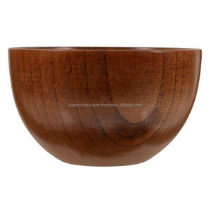 Admirable tazón de madera de diseño elegante, perfecto para presentar ensaladas, frutas, pasta y aperitivos durante reuniones familiares. - Product Image 4