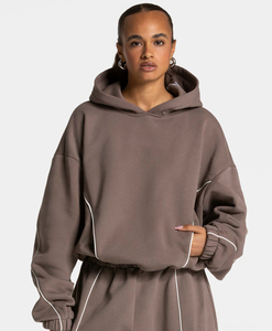 Sudaderas con Capucha para Mujer con Logotipo Personalizado, Color Mocha con Líneas en Contraste, Sudaderas Casuales Extra Grandes para Mujer, Sudaderas de Felpa Premium para Mujer, Sudaderas Suaves con Capucha - Product Image 1