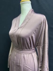 Venta al por mayor: Nueva Abaya estilo Dubái 2026, tradicional islámica para mujer, Abaya saudí de poliéster transpirable hasta el tobillo para primavera, para musulmanas. - Product Image 5