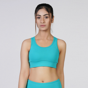 Fournisseur en gros d'ensembles de yoga en nylon et élasthanne, vêtements de sport avec effet froncé aux fesses, conception de logo personnalisé, fabricant à faible MOQ - Product Image 6