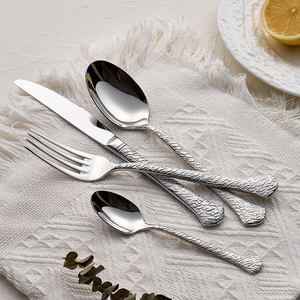 Lot de couverts vintage en acier inoxydable, style baroque martelé, finition miroir - Product Image 6