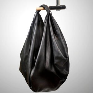 Oem Services High Quality Fashion Outerwear Leather <b>Bag</b> Hobo Fit new arrival high demanding Best manufacturing Leather Hobo <b>Bag</b> - Product Image 1