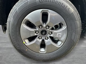 ฟอร์ด เรนเจอร์ 23 อีโคบูสต์ PHEV ดับเบิ้ลแค็บ XLT 4x4 รถกระบะ พร้อมห่วงลากจูง ระบบควบคุมความเร็วอัตโนมัติแบบปรับได้ และคุณสมบัติควบคุมระยะไกล - Product Image 5