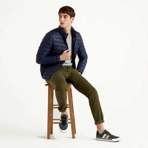 บริการออกแบบเสื้อแจ็คเก็ตพัฟเฟอร์ลายพรางการ์ตูนสำหรับทุกเพศ ใช้ได้ในชีวิตประจำวัน คุณภาพสูง ราคาประหยัด สไตล์สตรีทแฟชั่น - Product Image 3