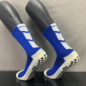 Chaussettes de football antidérapantes pour hommes JZVINA avec logo personnalisé, chaussettes à adhérence durable pour l'entraînement sportif, chaussettes de football respirantes en maille OEM - Product Image 6