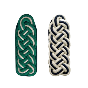 Epaulettes de Color Verde Real con Cordón y Hilos Dorados/Plateados, Pliegues de Hombro Negros - Product Image 1