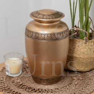 Urna Funeraria de Diseño Elegante y Tranquilo para Cenizas de Adulto, Tamaño Mediano, Recuerdo Conmemorativo - Product Image 2