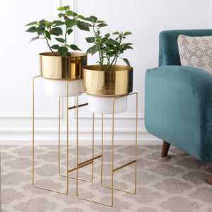 Maceta colgante decorativa de metal dorado de alta calidad con estructura de alambre para balcón o sala de estar - Product Image 4