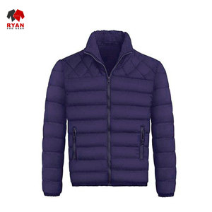 เสื้อแจ็คเก็ตซอฟต์เชลล์แบบออกแบบเองสำหรับผู้ชาย พร้อมโลโก้แบบกำหนดเอง ดีไซน์กระเป๋าแบบ ODM รุ่น Ryan Pro Gear - Product Image 5