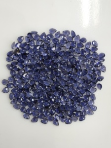 Iolita Natural de 4x3MM, Corte Pera, Gema Púrpura con Efectos Pleocroicos, de la Mejor Calidad, Suelta, para Joyería - Product Image 2