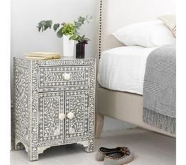 Elegante Gabinete de Almacenamiento con Cajones Laterales y Incrustaciones de Hueso, Mueble de Madera Hecho a Mano con Diseño de Incrustaciones Detalladas - Product Image 2