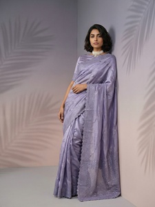 Sari de Seda de Frambuesa Pura para Mujer, Marca Elite Weaves, Bordado con Diseño Leheriya y Borde de Lentejuelas, Hecho en India - Product Image 4