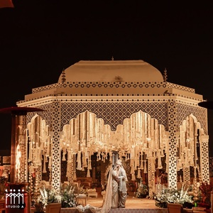 Mandap Tradicional de Boda con Espejo y Ocho Pilares, Tema de Madera, Mandap Abierto para Exteriores - Product Image 5