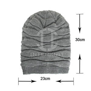 Gorro de Punto Ajustable de Estilo Clásico para Hombre y Mujer, Gorro de Invierno Cálido, Informal y Elegante, Opciones Personalizables para Uso Diario - Product Image 6