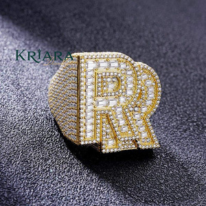 Anillo de cóctel de moissanita de plata 925 con baño de oro de 18K, engaste pavé, letra R, estilo hip-hop, unisex, para uso diario - Product Image 1