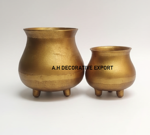 Macetero Moderno de Aluminio Negro Mate con Forma de Trípode |   Decoración Ecológica para Bodas y Hogar, Contenedores para Jardín Interior y Exterior - Product Image 5