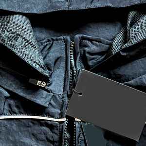 Chaqueta Cortavientos con Capucha Negra para Hombre, Estilo Deportivo de Color Sólido, Tejido de Poliéster de Secado Rápido, Ropa de Otoño - Product Image 5