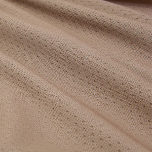 Shorts en polyester marron pour homme Pak Muntaha Impex, taille mi-haute, cordon de serrage, respirant, séchage rapide, décontracté, sport, logo imprimé sur le devant - Product Image 4