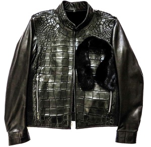 Chaqueta de Cuero Convertible 2 en 1 Outfitize – Diseño con Mangas Desmontables, Prenda Modular de Cuero Genuino Versátil para Todas las Estaciones - Product Image 1