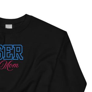 Sweat-shirt unisexe brodé Mom, col rond noir, en molleton doux, style décontracté et confortable pour le quotidien - Product Image 6