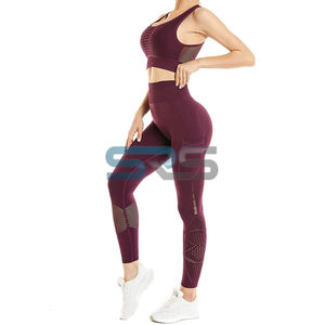 ชุดโยคะกีฬาผู้หญิงคุณภาพสูง 2 ชิ้น เสื้อและกางเกงขาสั้น เอวยางยืด ระบายอากาศได้ดี ทรงเข้ารูป ผ้า SMART FABRIC สำหรับวิ่งลำลอง - Product Image 6