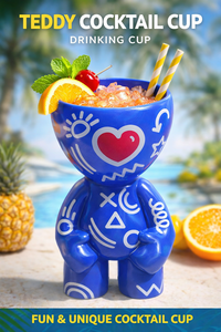 Vaso de cóctel de cerámica con diseño de personaje de dibujos animados, con hielo, limón, cereza y pajitas, diseño esmaltado en blanco. - Product Image 2