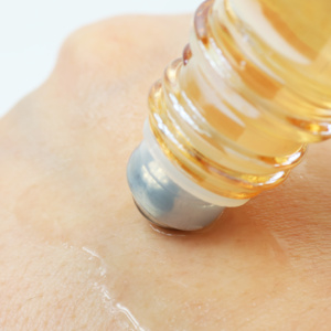 Soin du cuir chevelu sensible, sérum exfoliant, formule douce pour un cuir chevelu propre, frais et confortable - Product Image 3