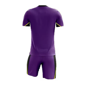 ชุดเสื้อฟุตบอลแขนสั้นโพลีเอสเตอร์ 100% แบบสั่งทำพิเศษ บริการ OEM แห้งเร็ว ระบายอากาศได้ดี ชุดยูนิฟอร์มทีม - Product Image 3